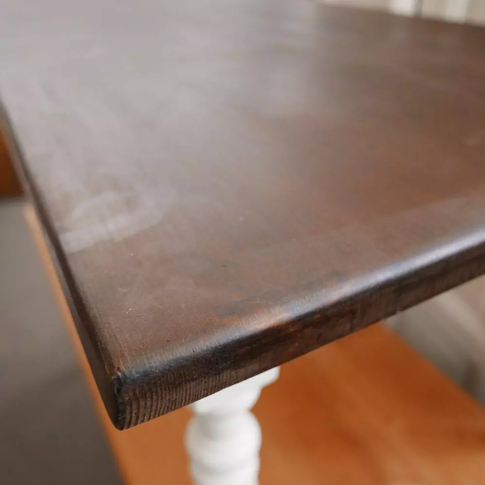 houten witte tafel