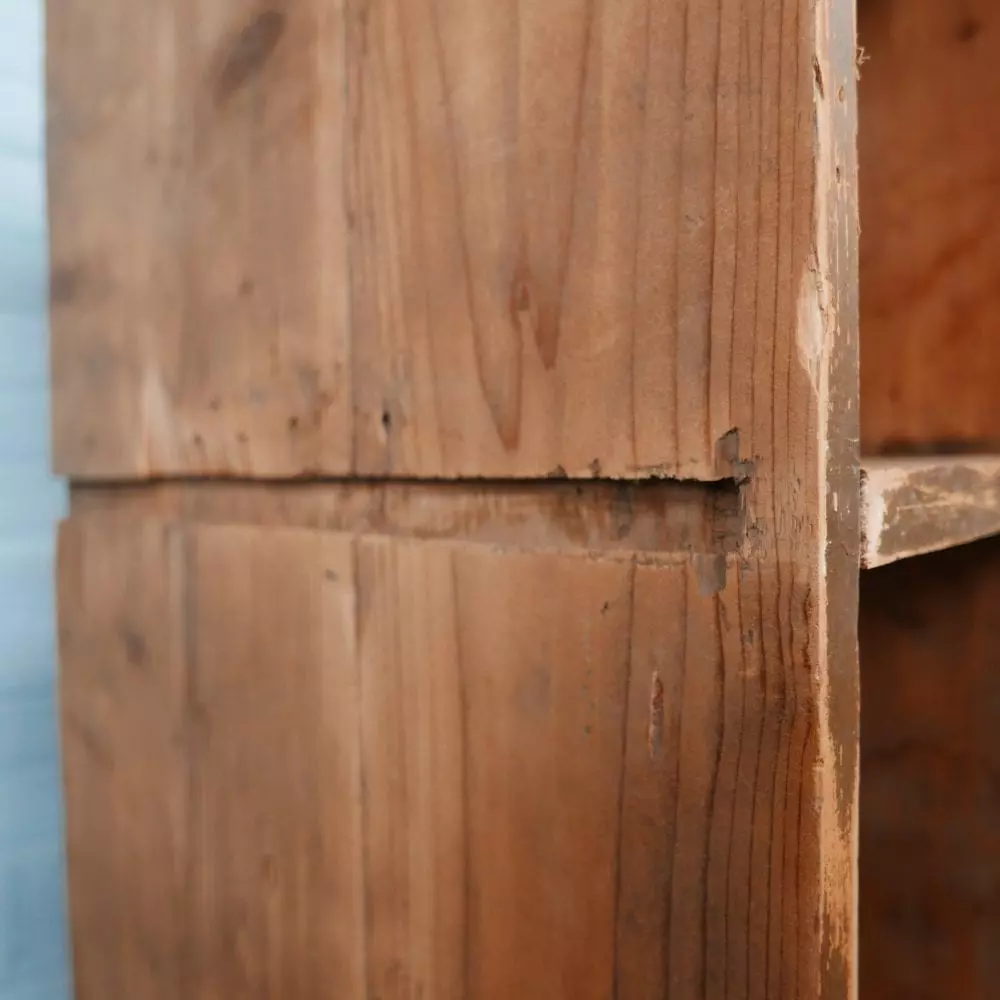 houten vakkenkast
