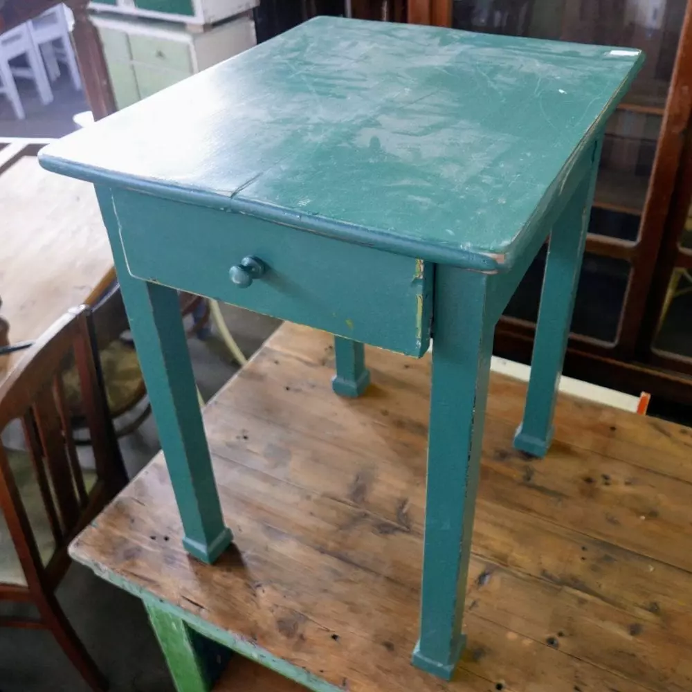 groenblauw tafeltje