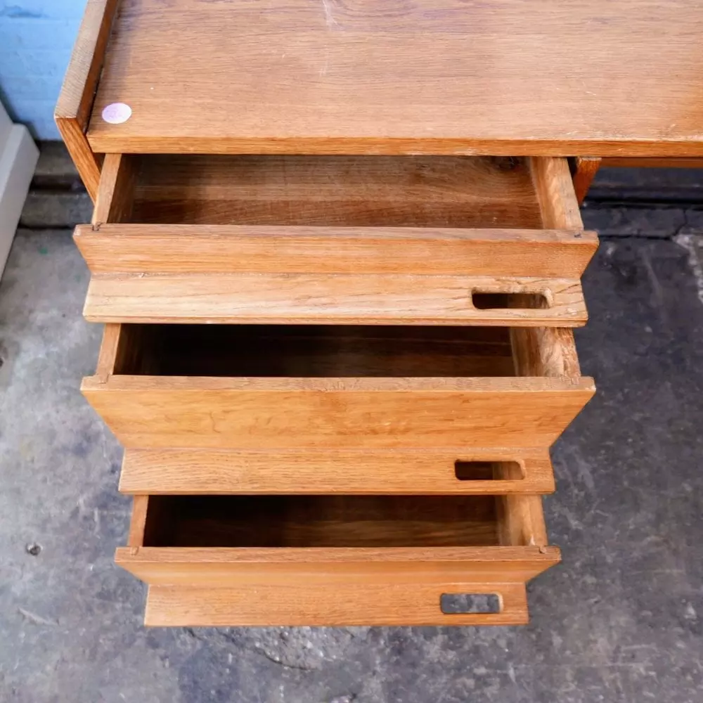 vintage houten bureau