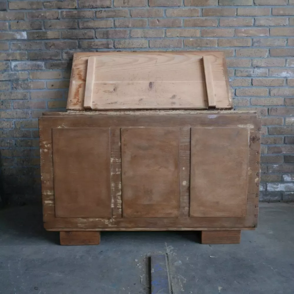 Bruine houten kist
