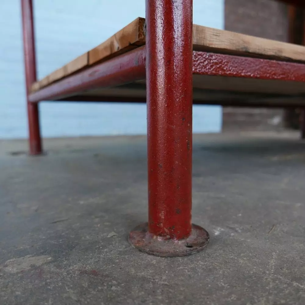 Industriële tafel met onderblad