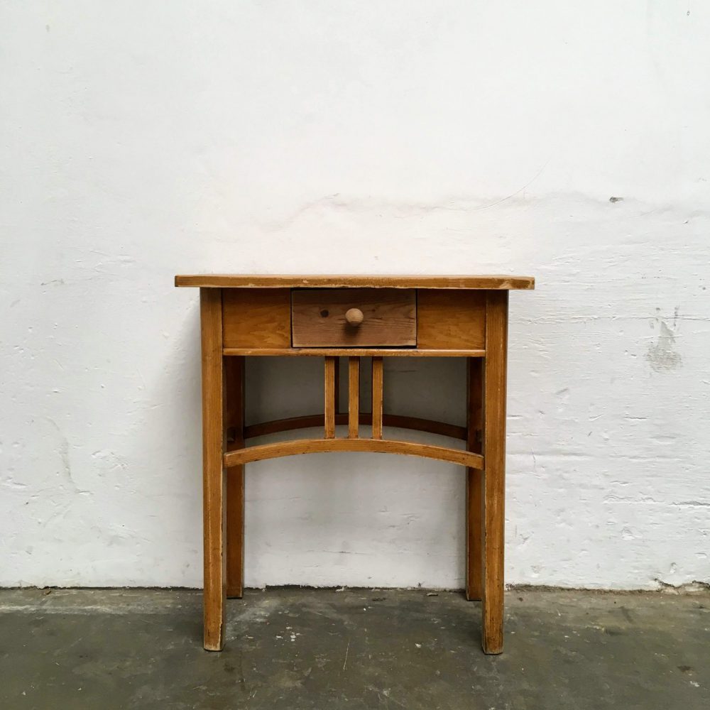 Tafel hout bruin
