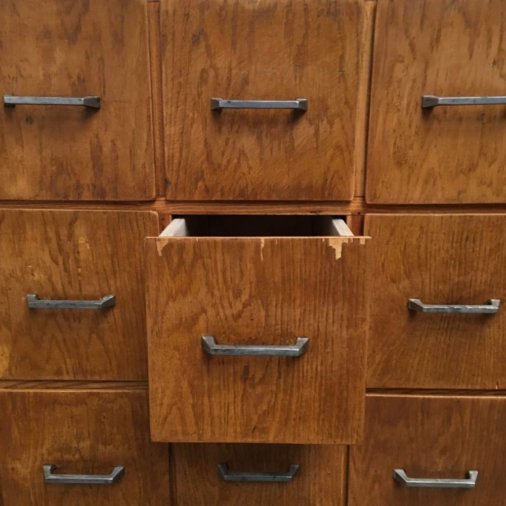 Ladekast bruin hout