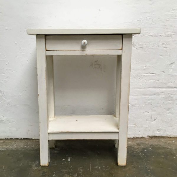 Houten witte tafeltje met lade