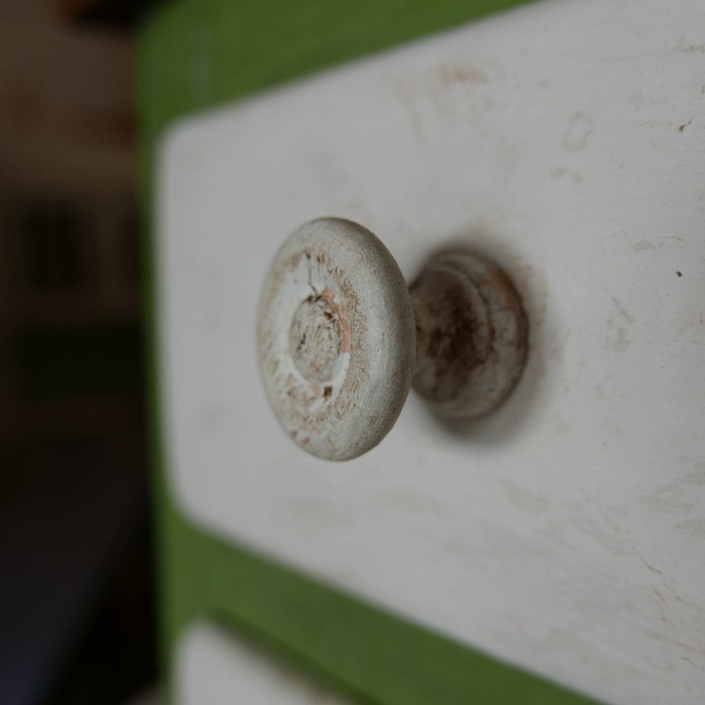 Groen hangkastje