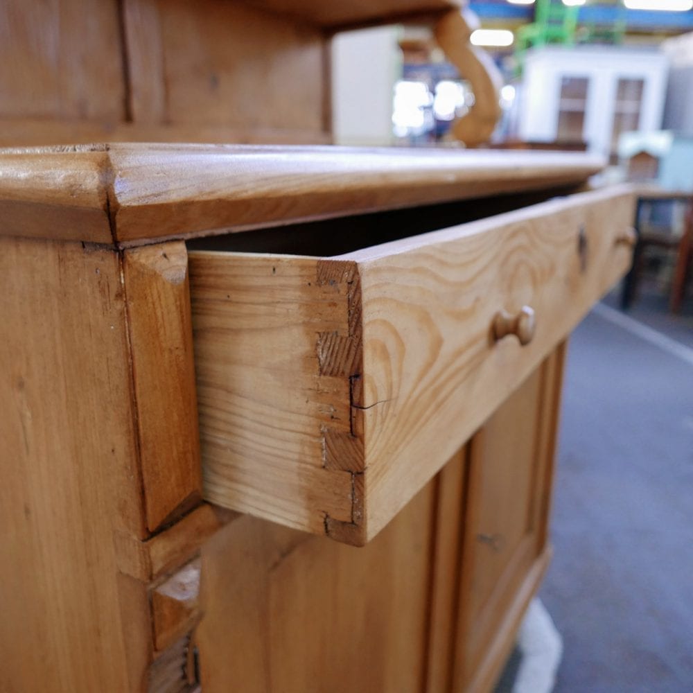 Houten bruine etagekast