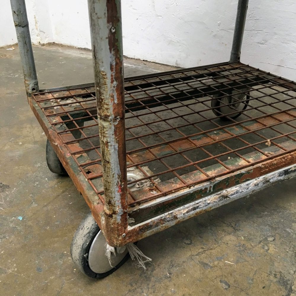 Kast in winkelkar
