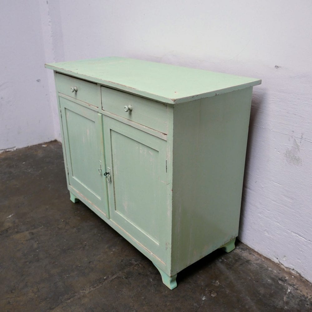 Mint houten commode of onderkast