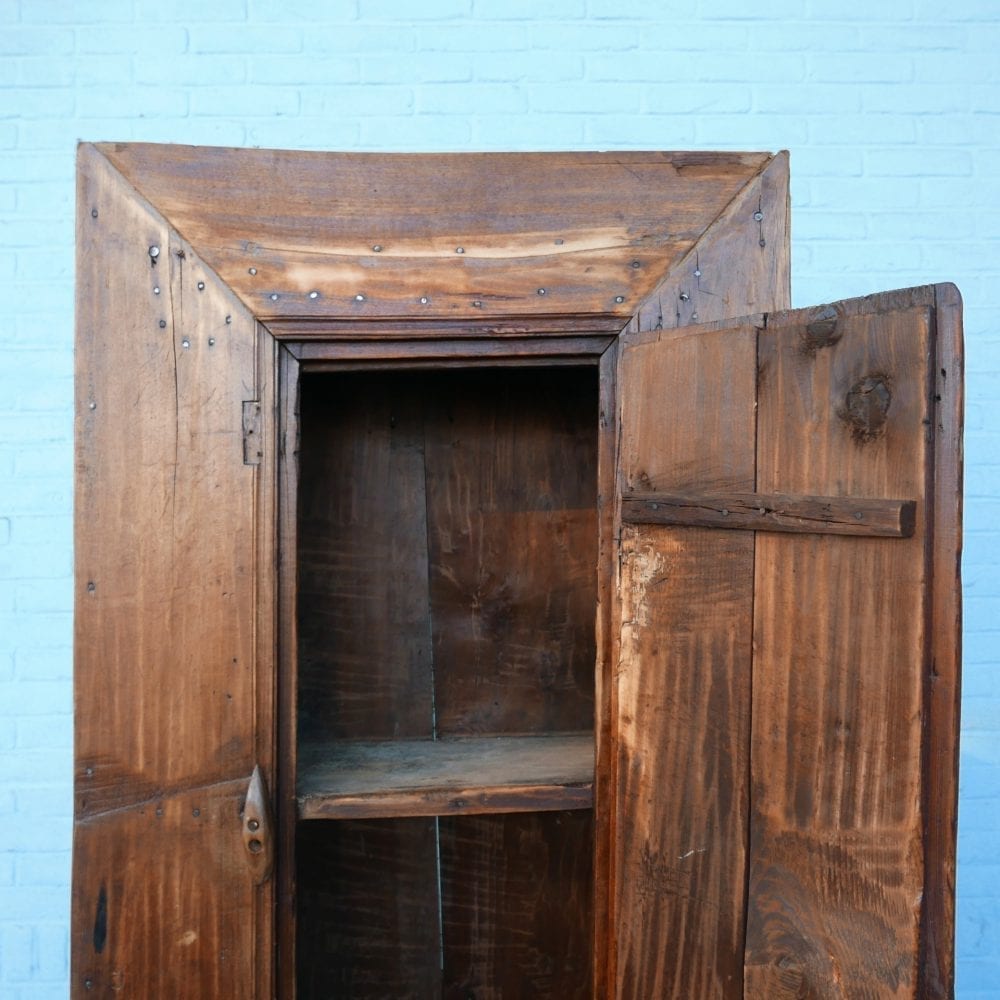 Houten inbouwkast
