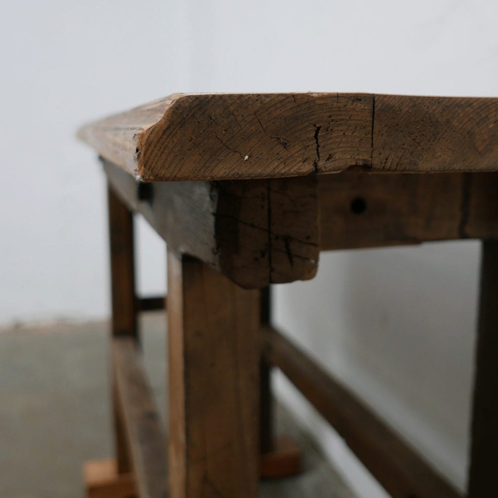 Houten werktafel