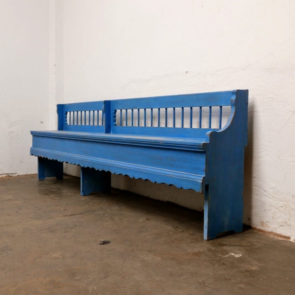 Houten blauwe bank