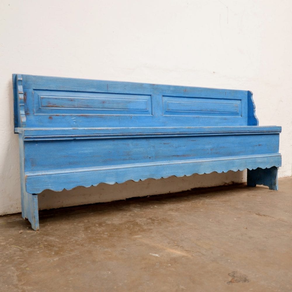 Houten blauwe bank