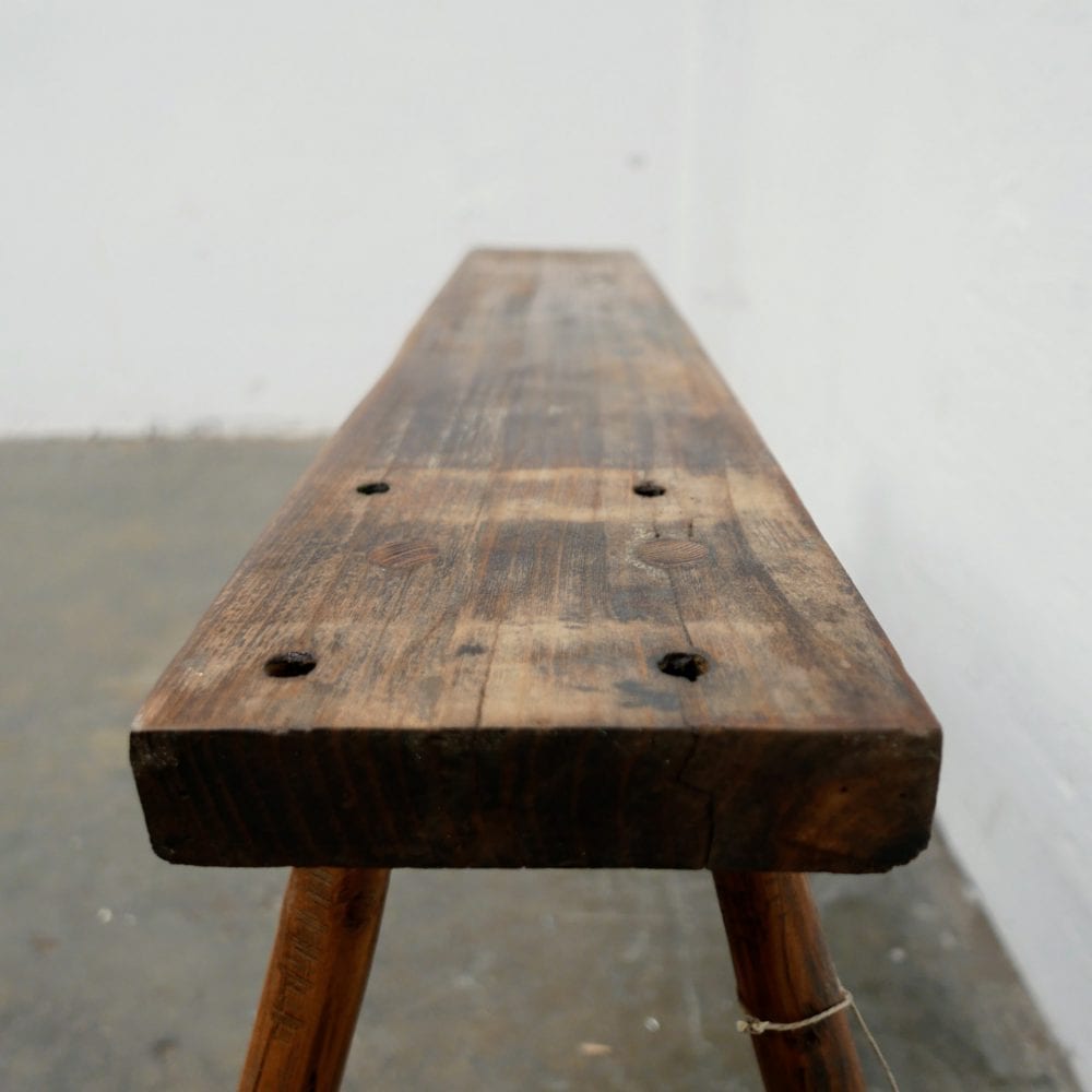 Houten tafeltje