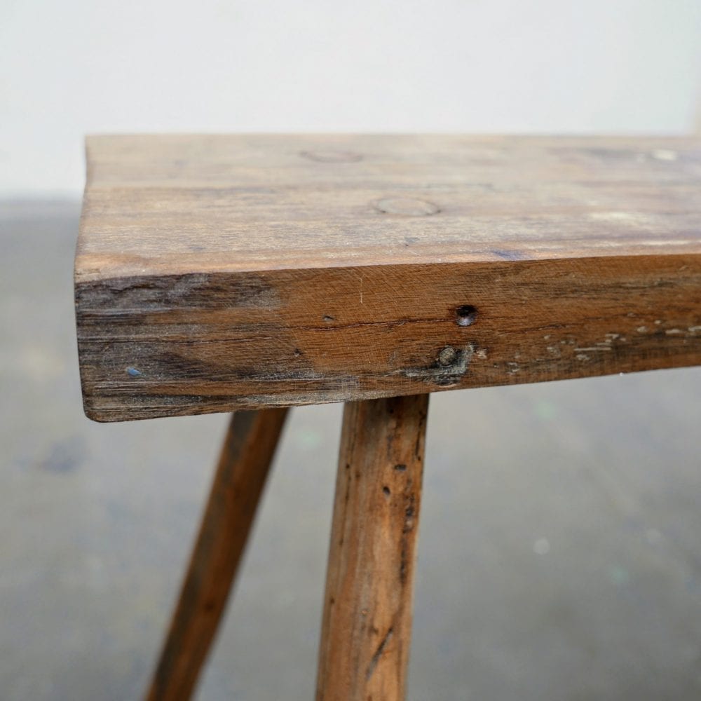 Houten tafeltje