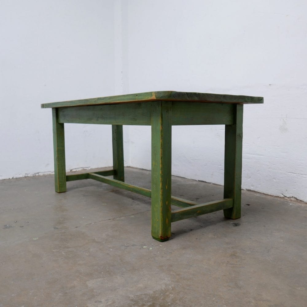 Houten groene tafel