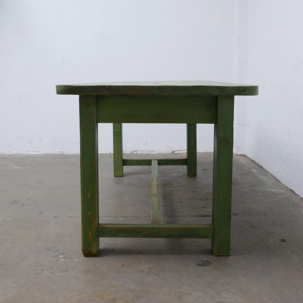 Houten groene tafel
