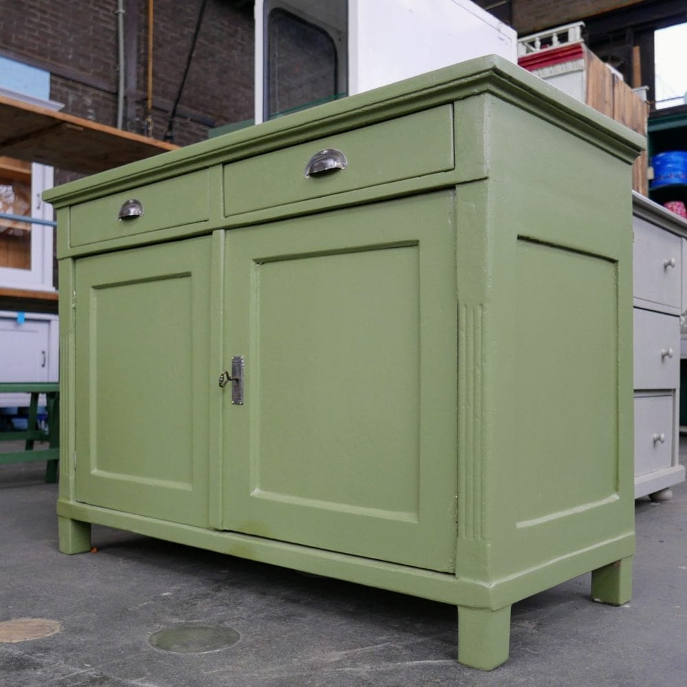 Groene houten commode