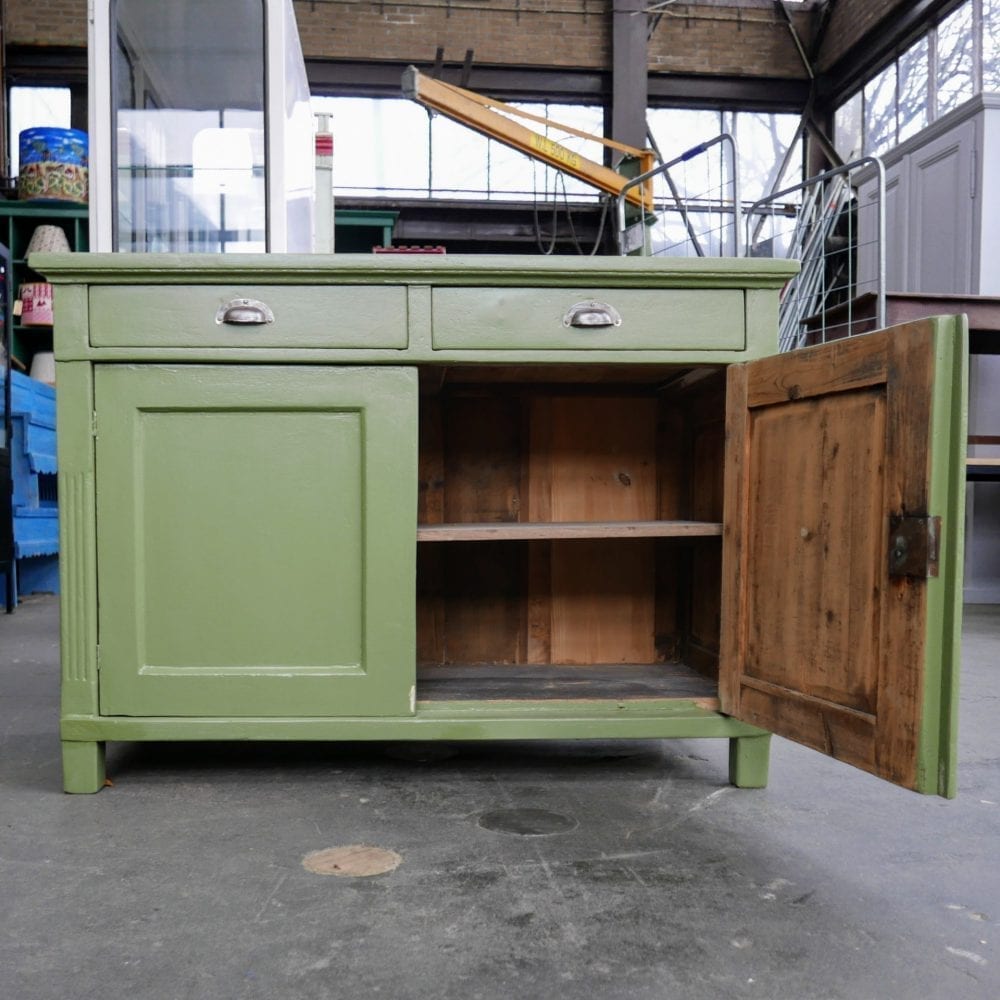 Groene houten commode