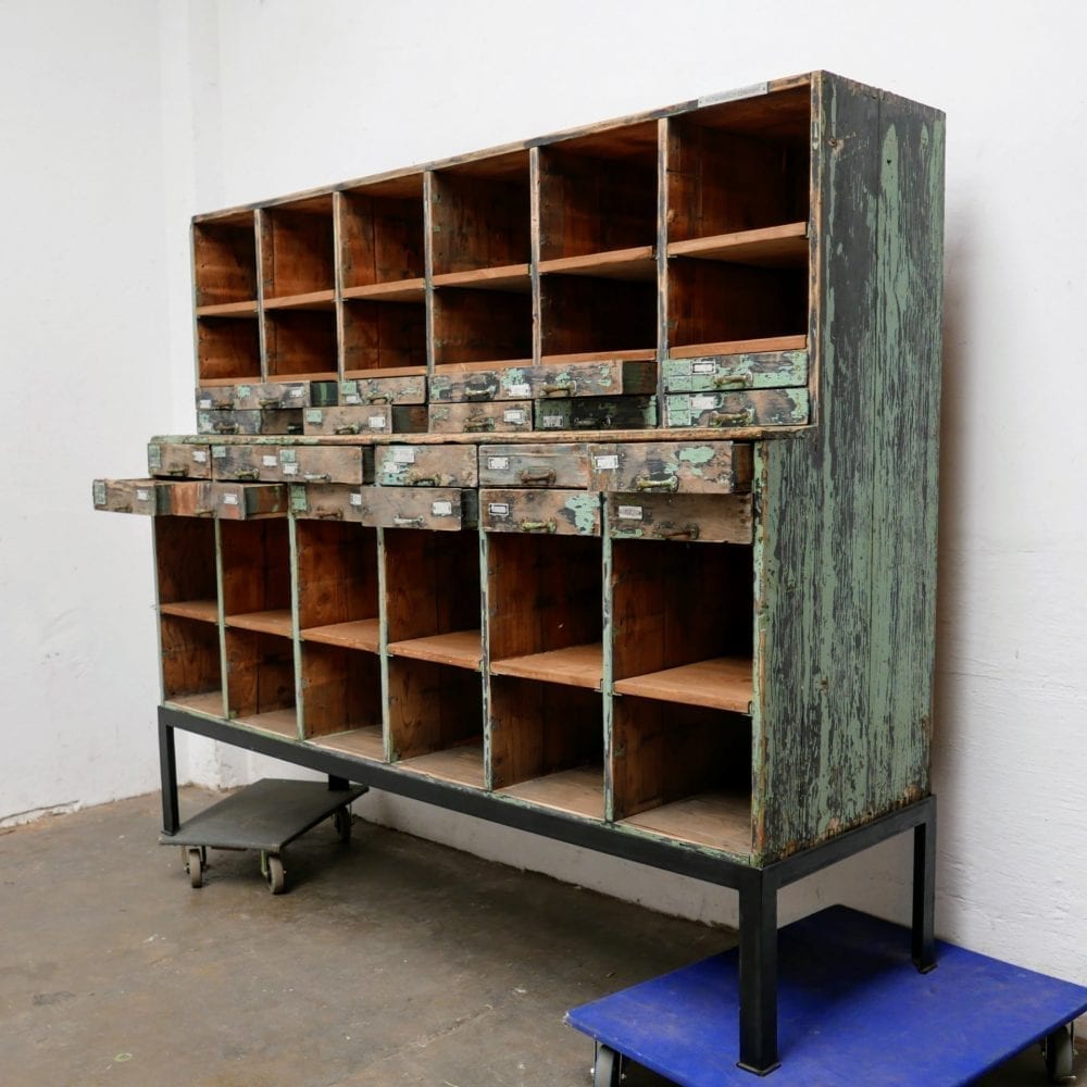 Industriële houten ladekast