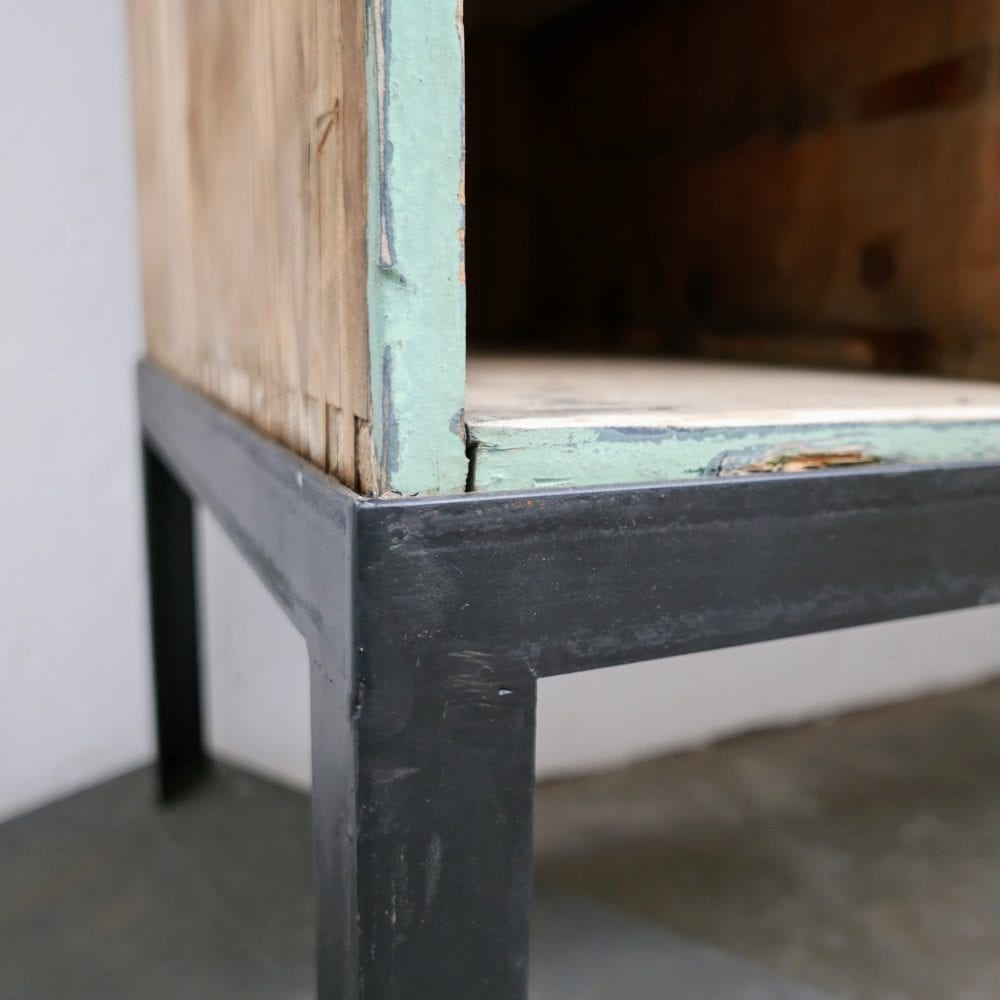 Industriële houten ladekast