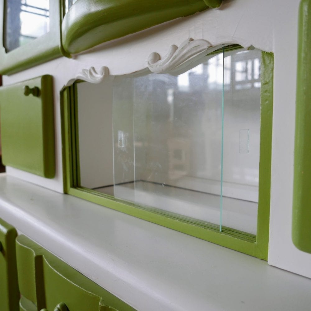 Groene retro buffetkast