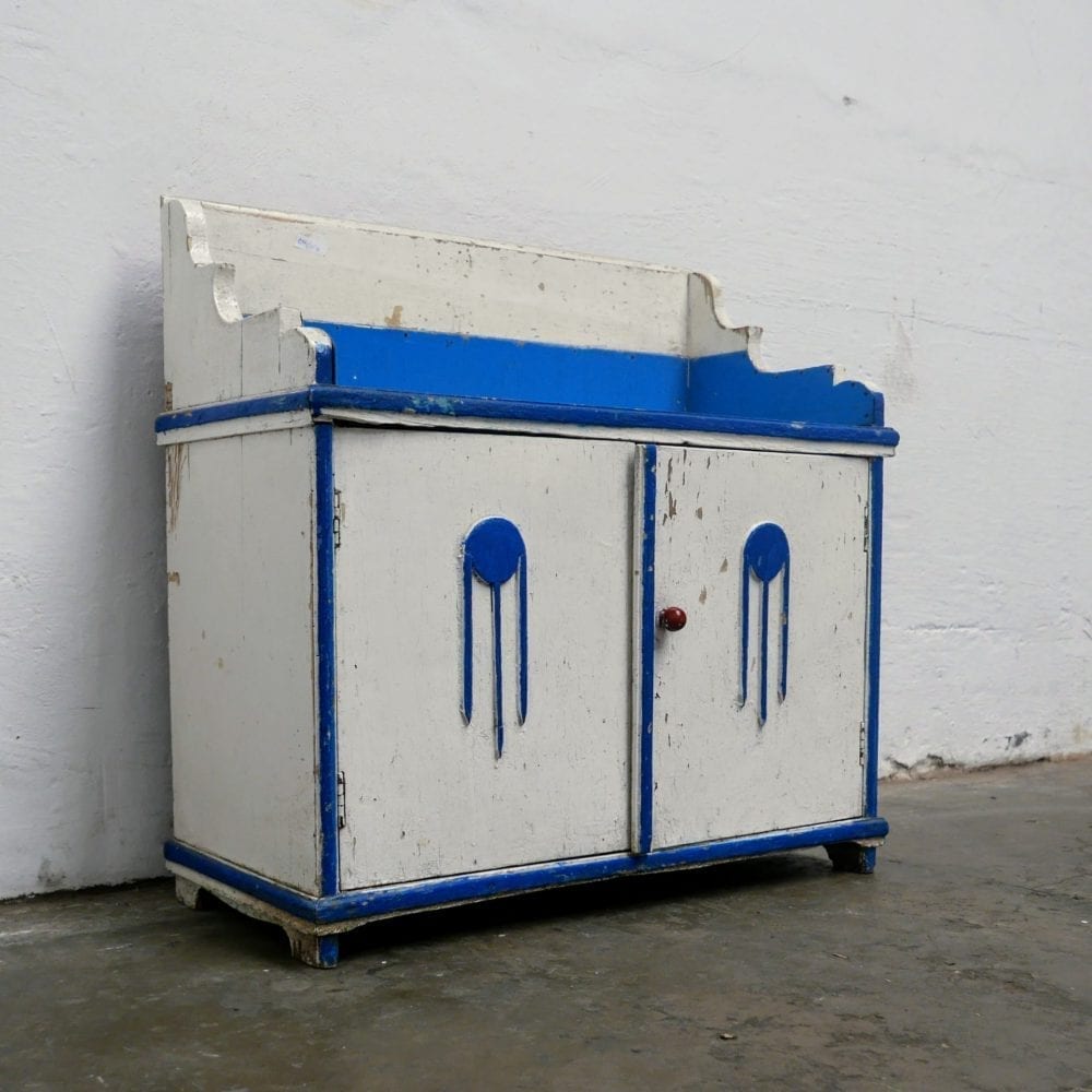 Wit blauw houten kastje