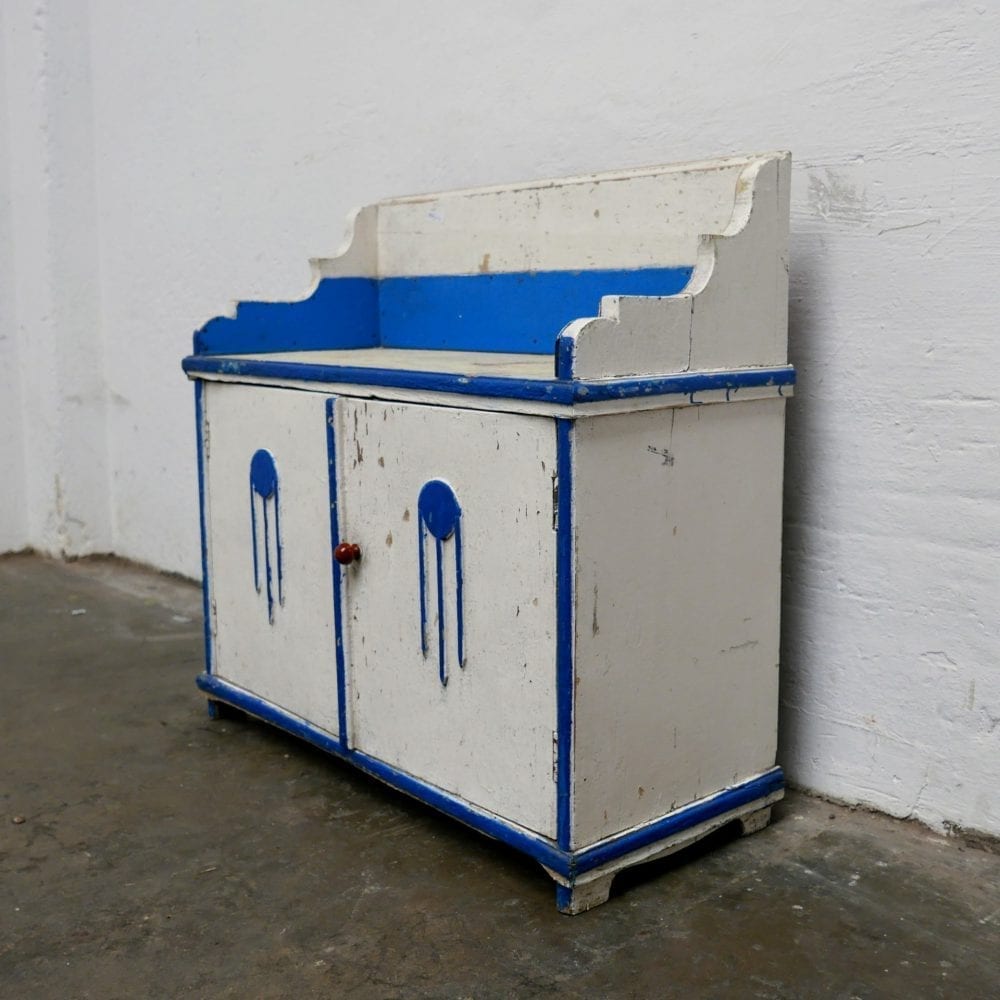 Wit blauw houten kastje