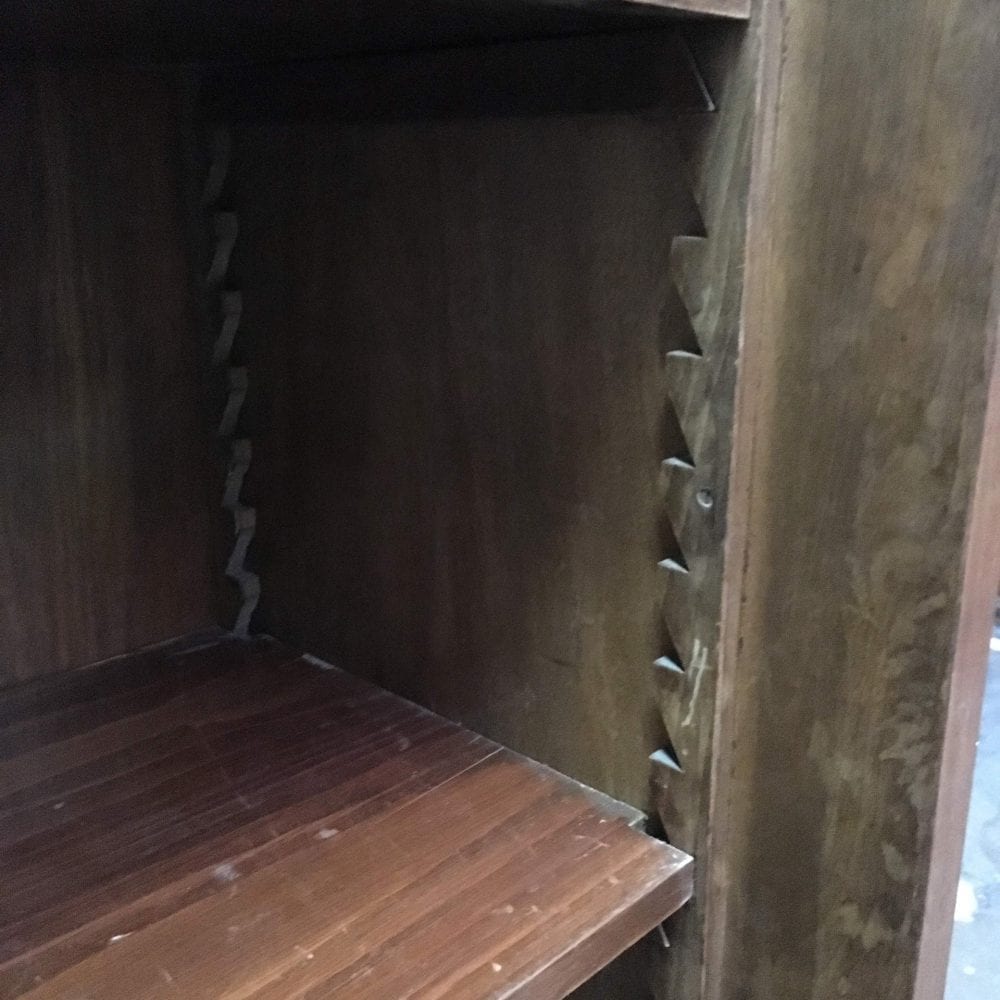 Houten winkelkast of vitrinekast