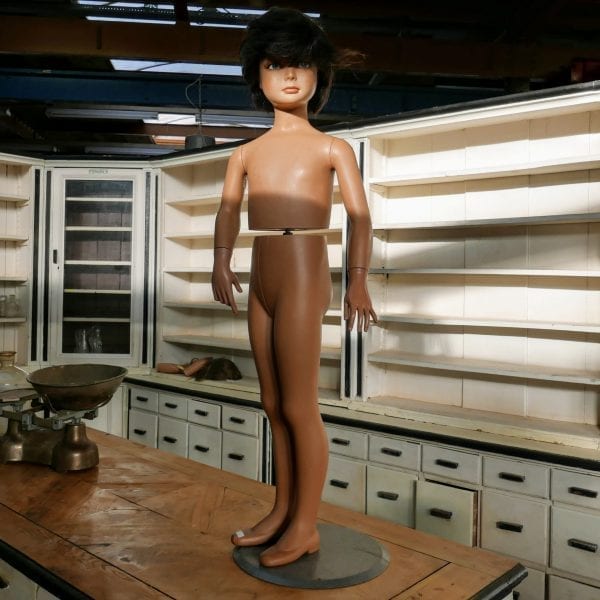 vintage mannequin etalage pop