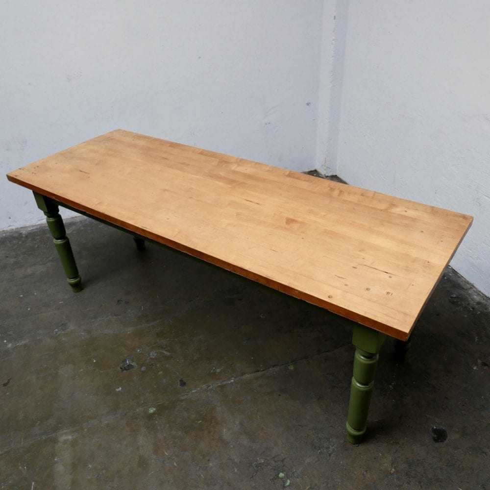 Houten groene tafel