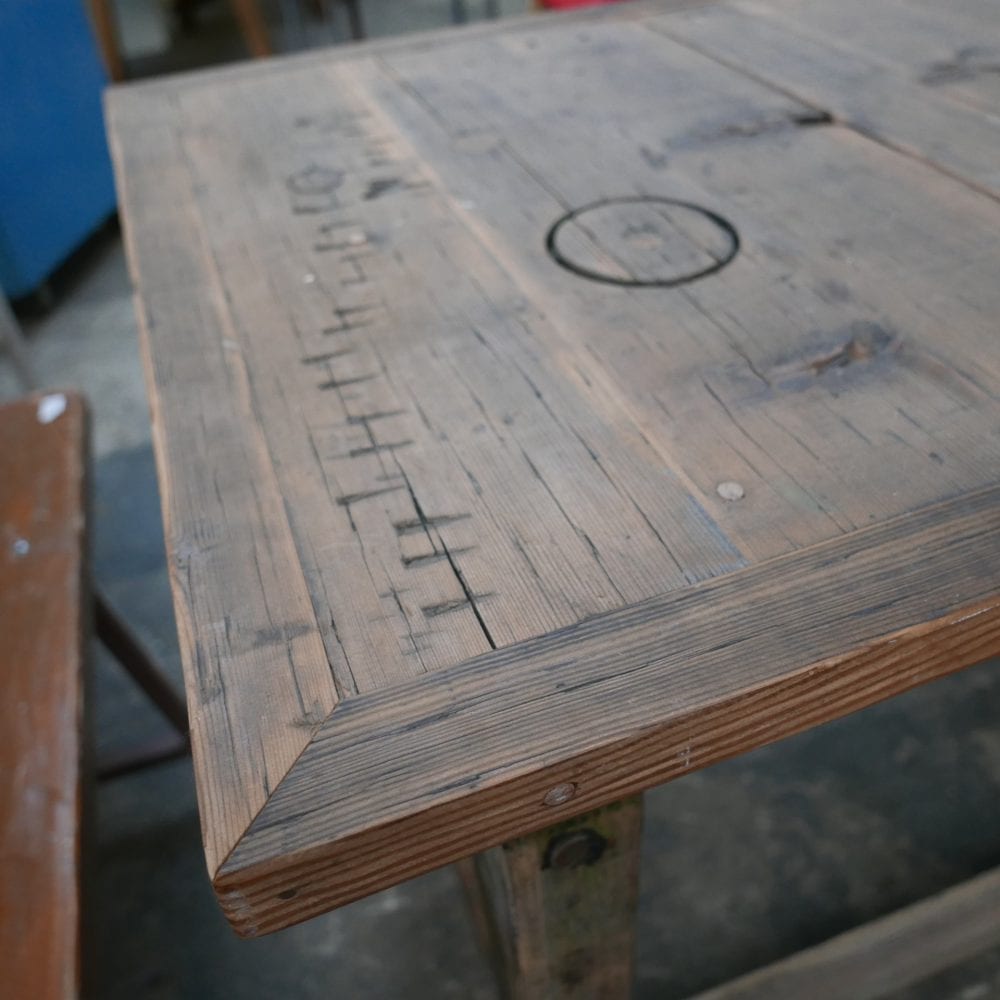 Houten werktafel