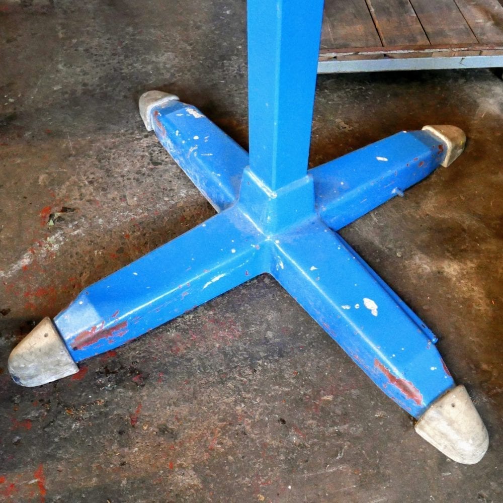 Metalen gymbok