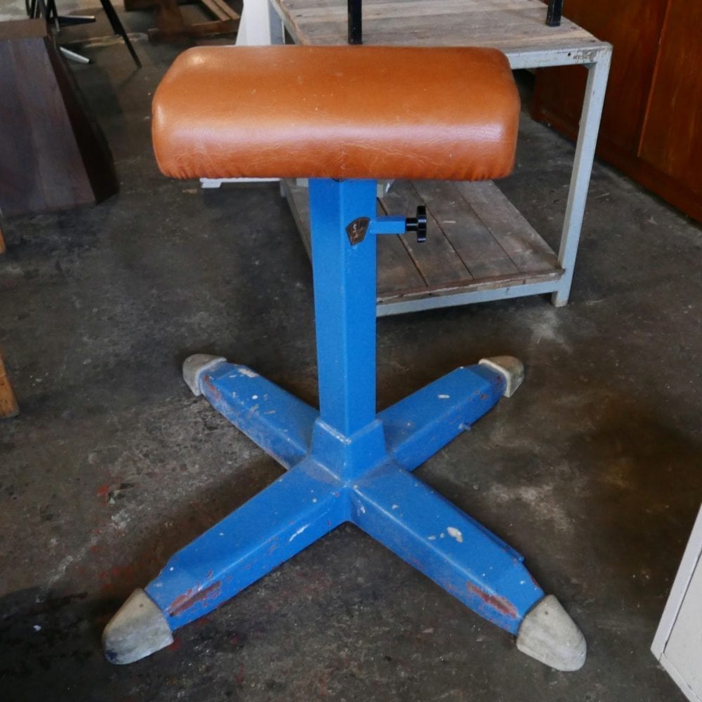 Metalen gymbok