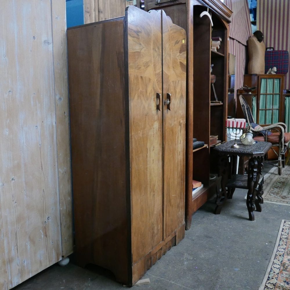 Houten linnenkast