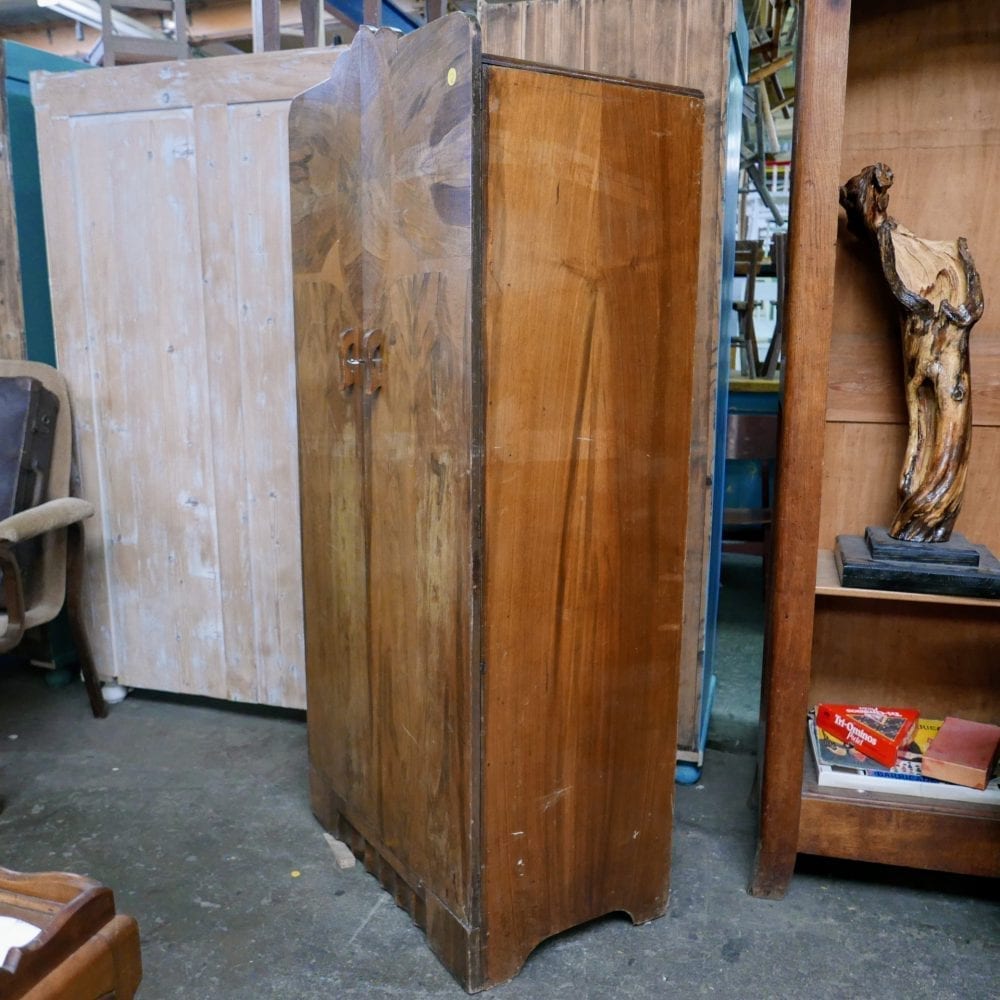 Houten linnenkast
