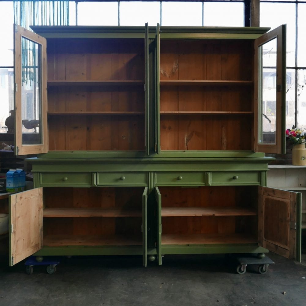 Groene vitrinekast winkelkast