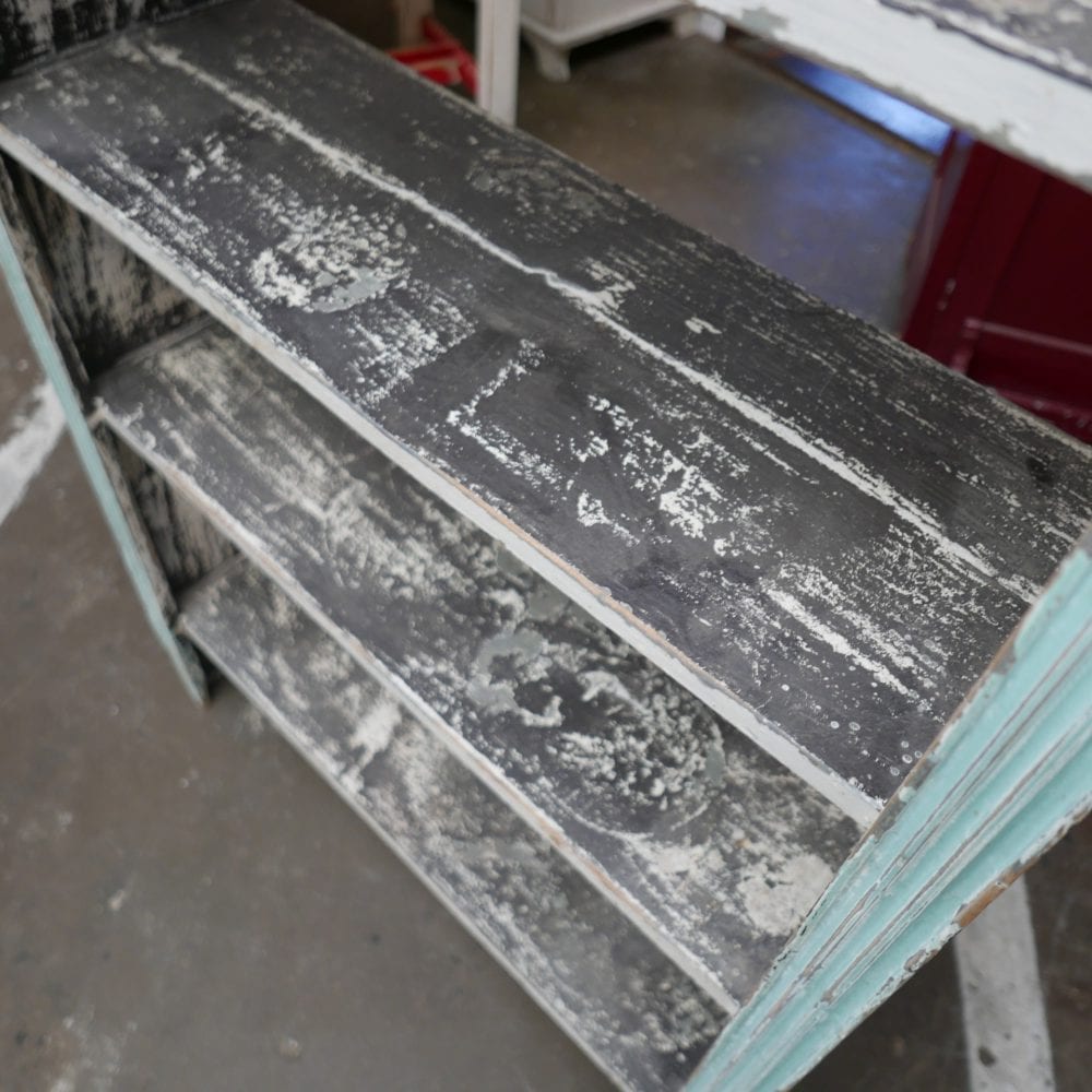 Mint-bruine boekenkast