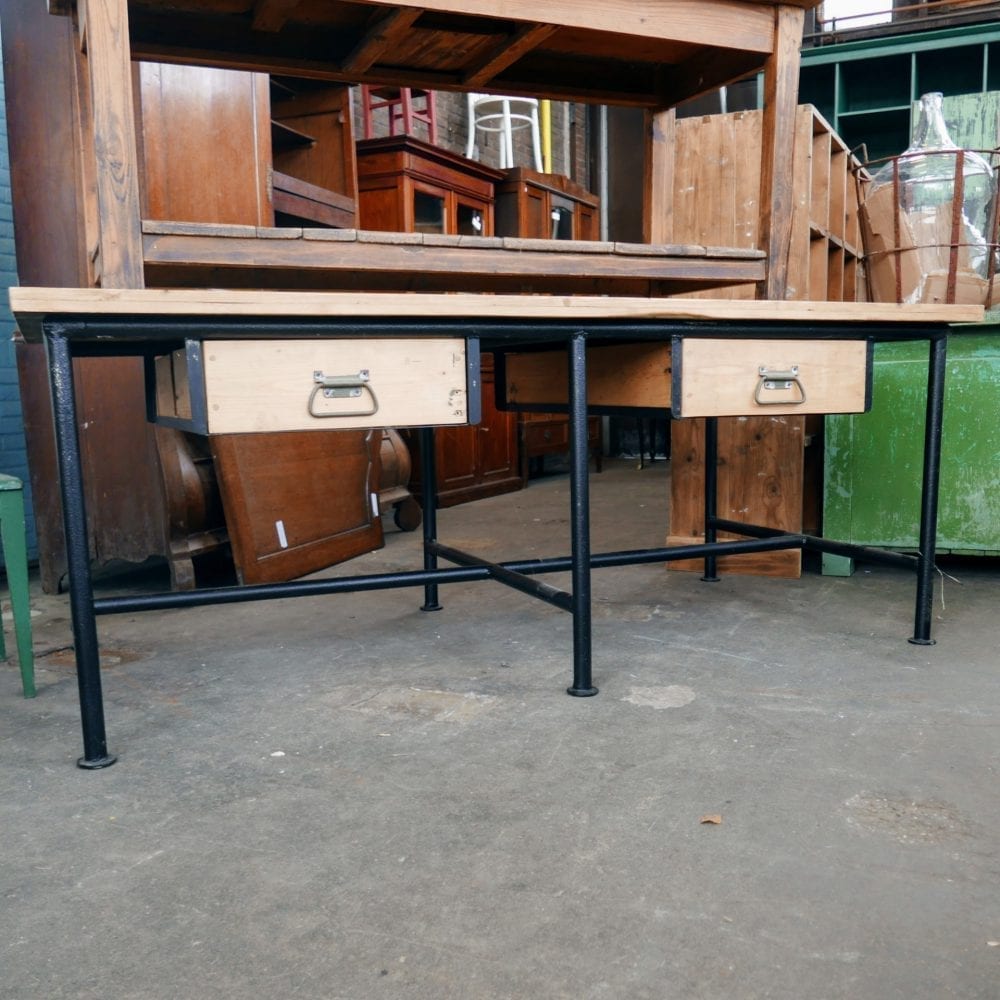 metalen winkeltafel