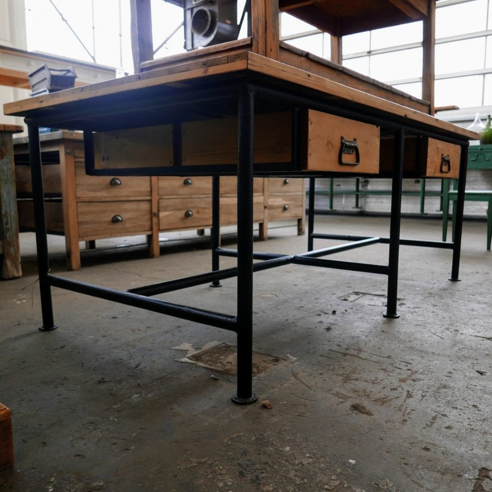 metalen winkeltafel
