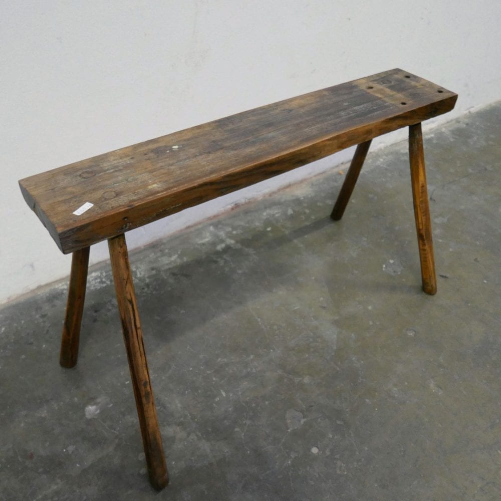 Smalle houten tafel