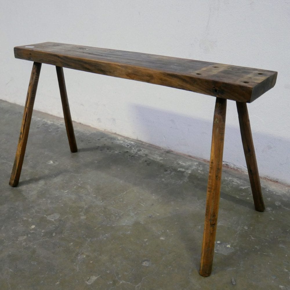Smalle houten tafel