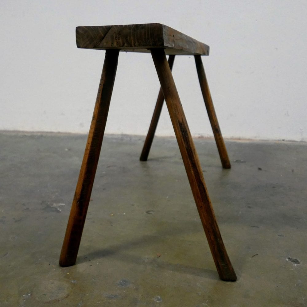 Smalle houten tafel