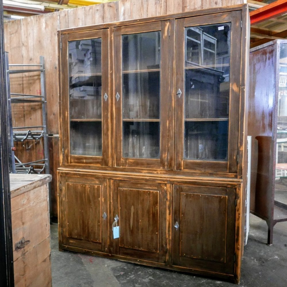 houten winkelkast