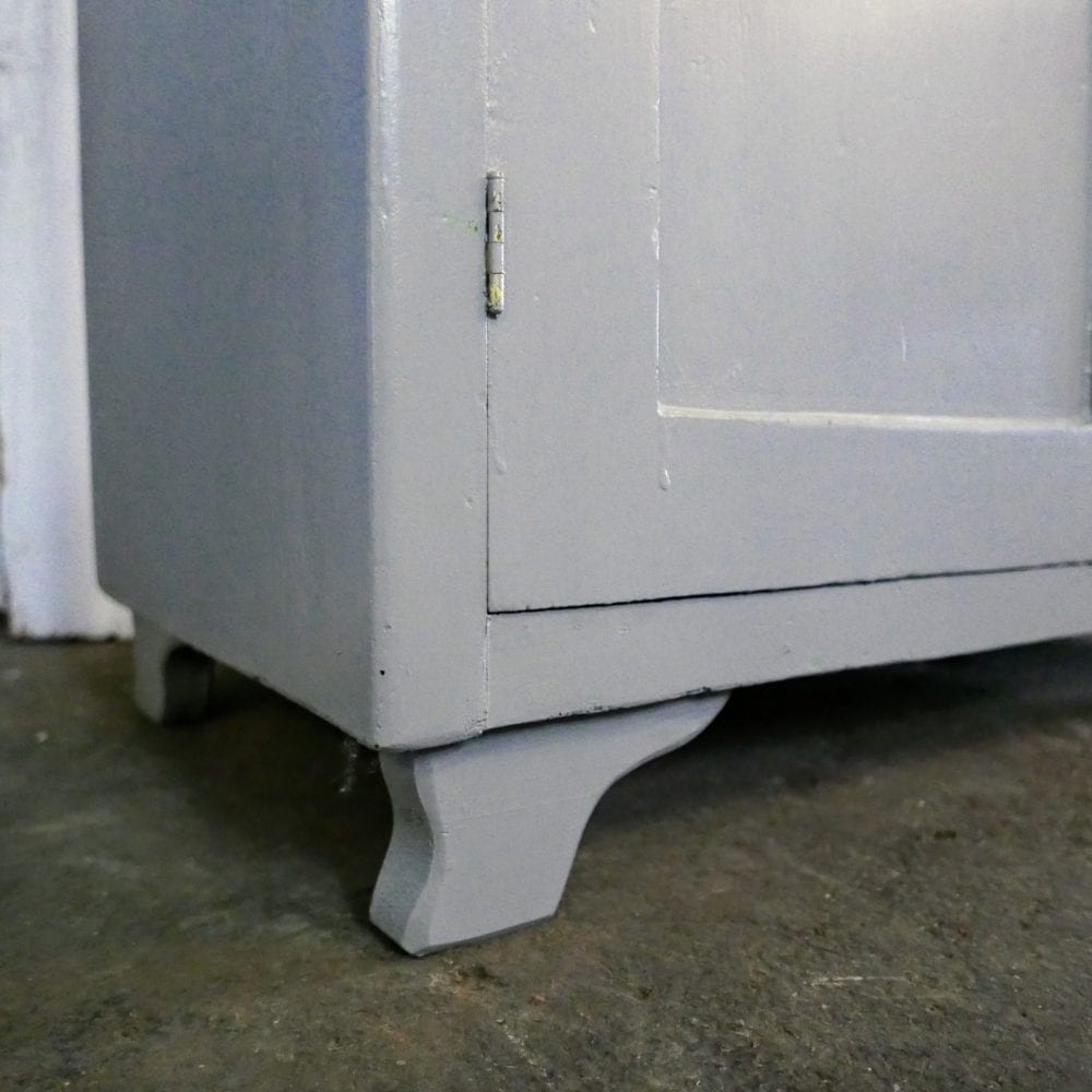 grijze commode