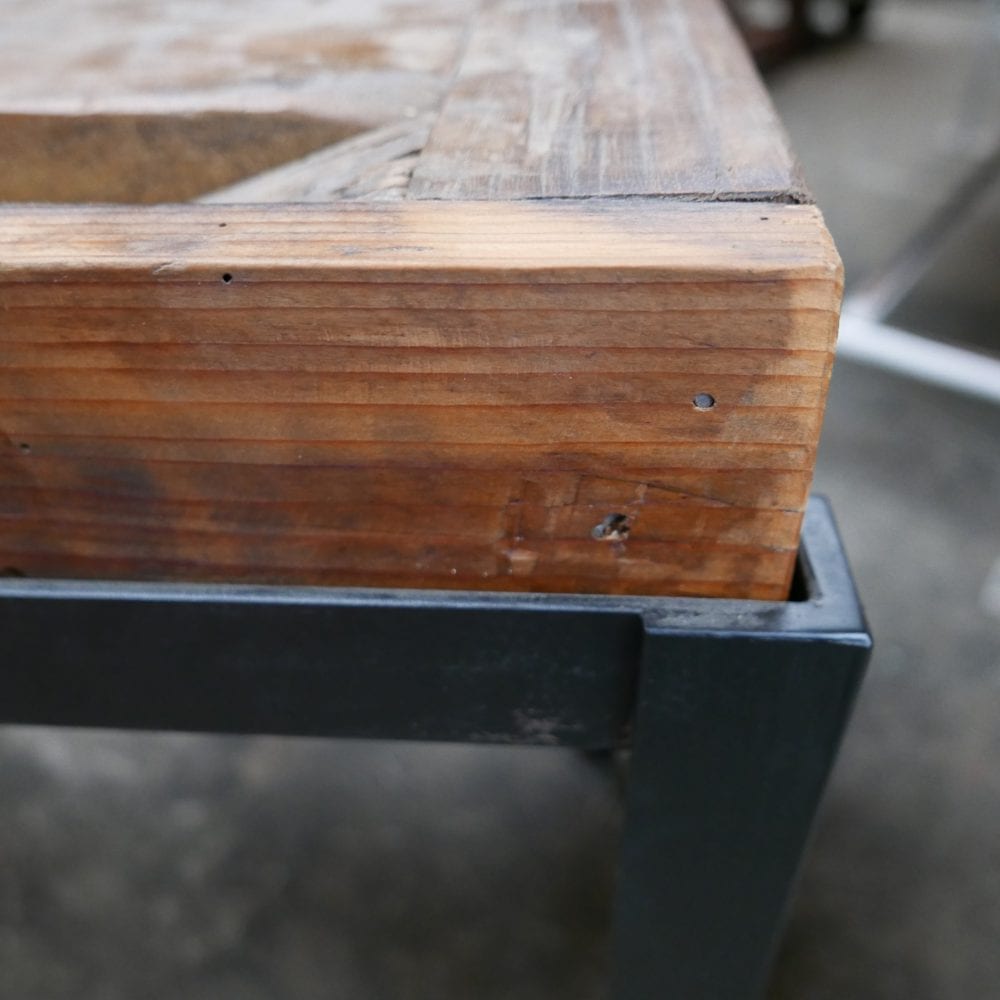 industriële tafel met werkbank blad