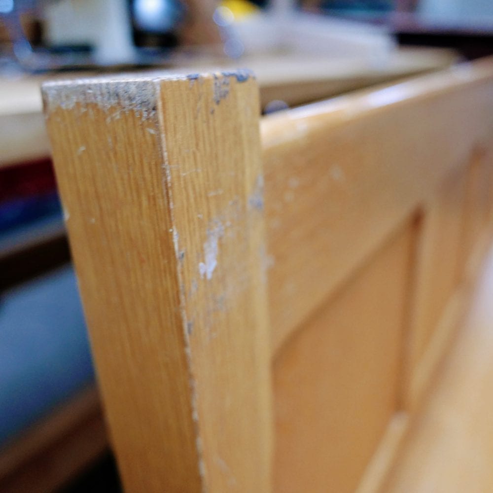 blank houten bank