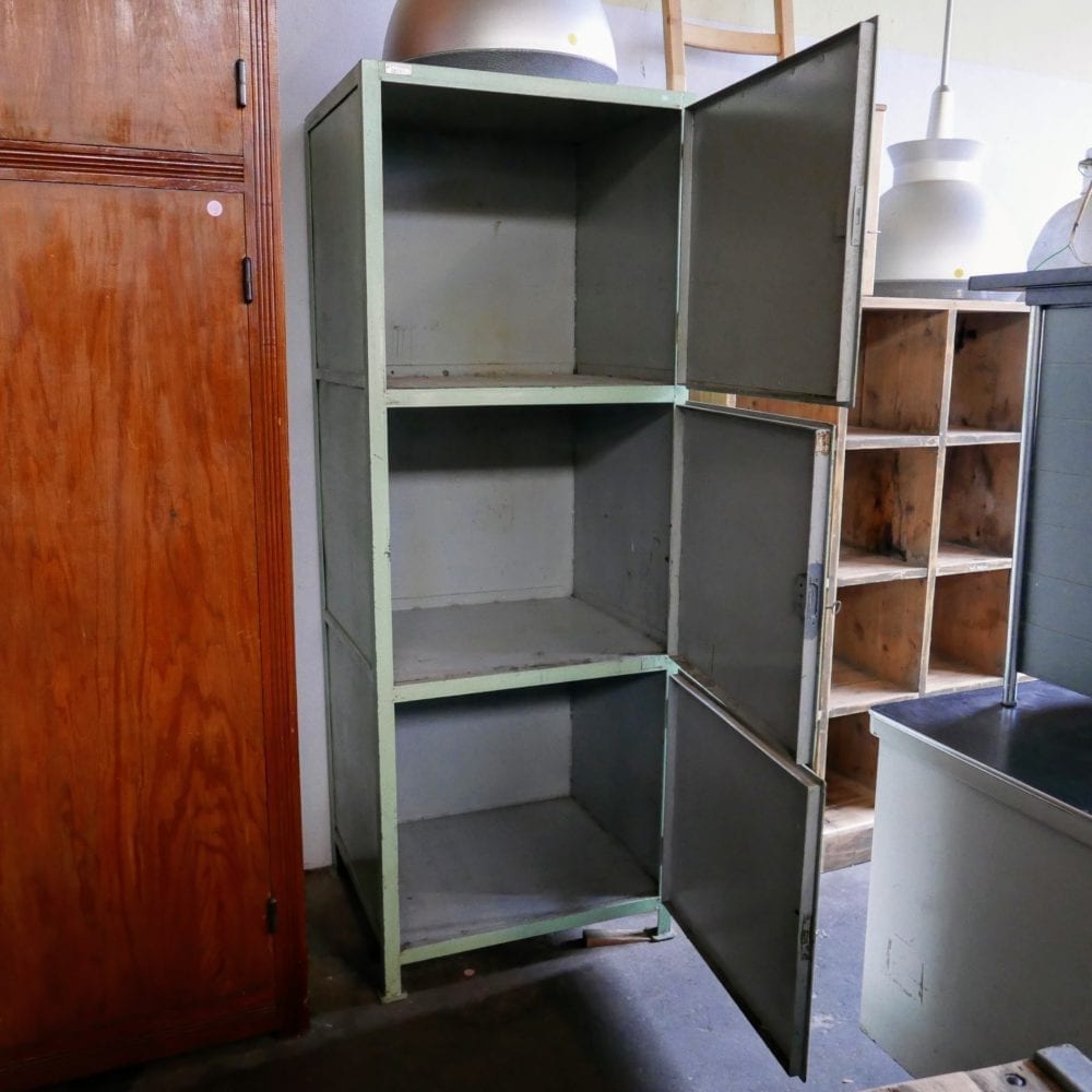 mint-crème kleurige metalen lockerkast