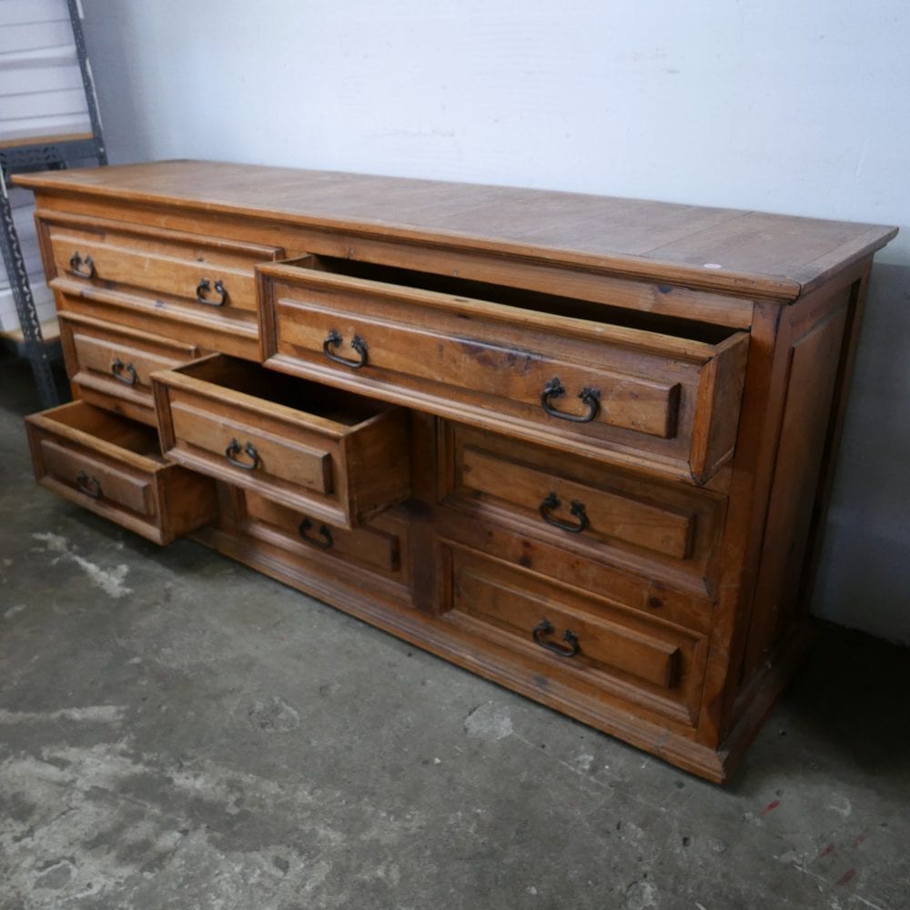 houten dressoir