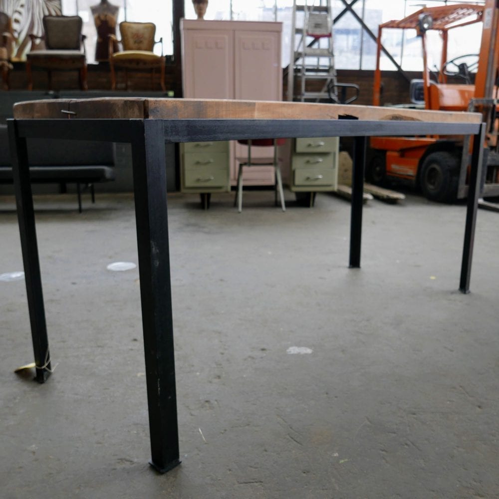 industriële houten tafel